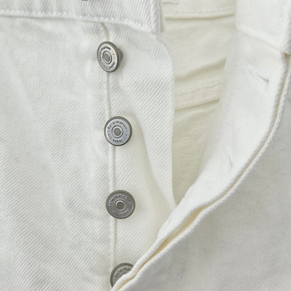 Reformation Charlie High Rise Denim Jean Shorts Raw Hem White New Size 31 - Picture 6 of 9